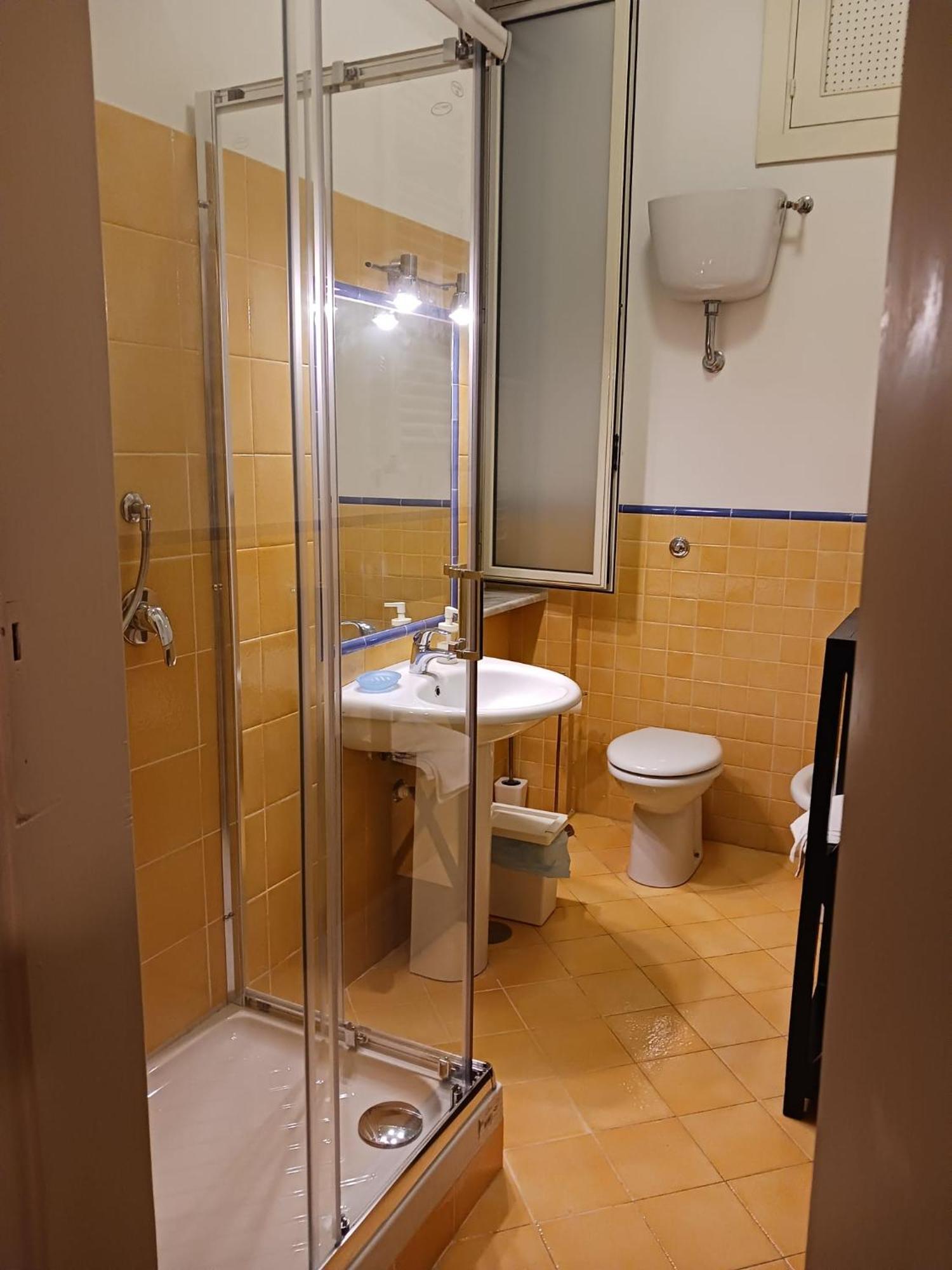 Seawall Holiday Home Salerno Zewnętrze zdjęcie